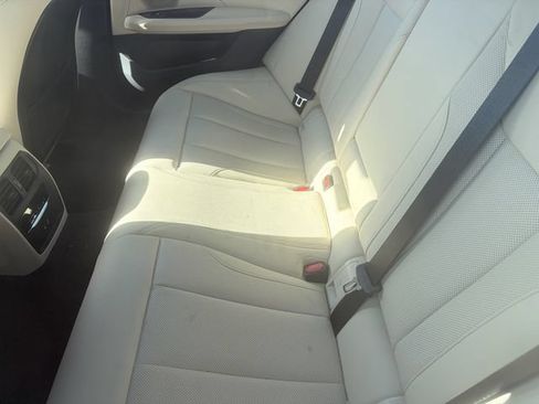 Used 2023 BMW i4 eDrive40 w/ Premium Package RWD image 7