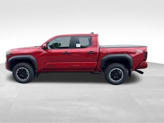 New 2026 Toyota Tacoma TRD Off-Road AWD/4WD video 2