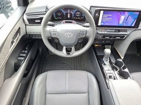 New 2026 Toyota Camry XLE image 8