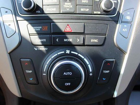 Used 2018 Hyundai Santa Fe Sport w/ Cargo Package AWD/4WD image 24