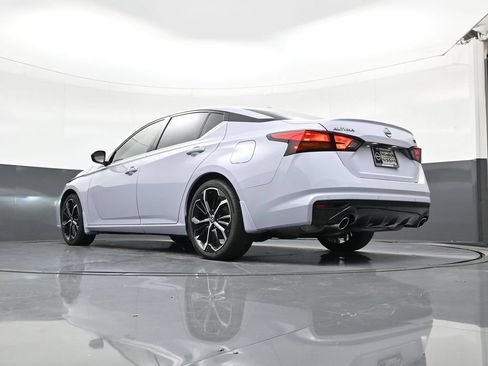 Certified 2025 Nissan Altima 2.5 SR FWD image 23