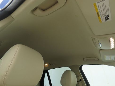 Certified 2022 Mercedes-Benz GLC 300 image 18