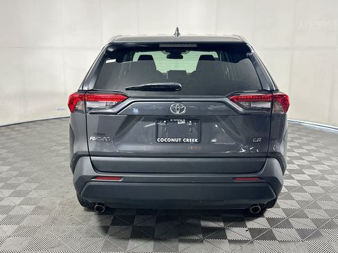 Used 2024 Toyota RAV4 LE FWD image 4