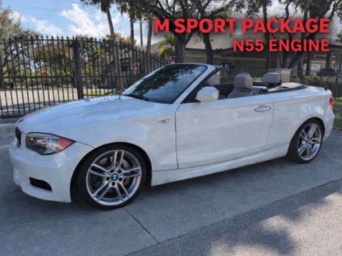 Used 2012 BMW 135i Convertible image 1