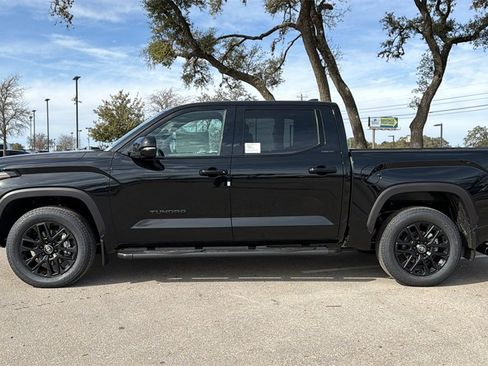 New 2026 Toyota Tundra Limited image 2