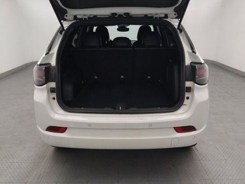 Used 2024 Jeep Compass Limited w/ High Altitude Package AWD/4WD image 29