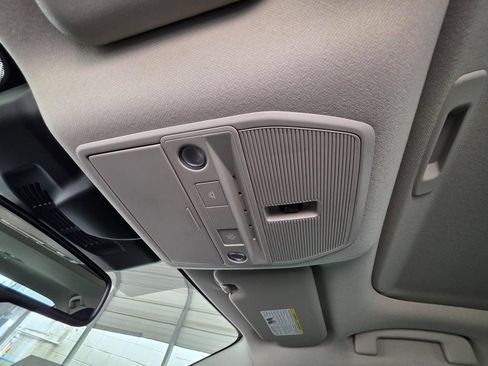 New 2026 Nissan Sentra SV w/ SV Convenience Package FWD image 26