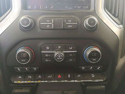 Used 2021 Chevrolet Silverado 1500 LTZ w/ LTZ Premium Package AWD/4WD image 26