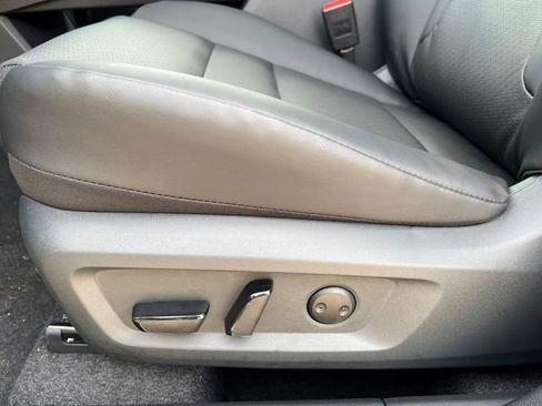 New 2026 Nissan Rogue SV image 10