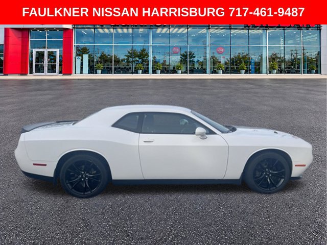 Used 2017 Dodge Challenger SXT w/ Blacktop Package RWD image 8
