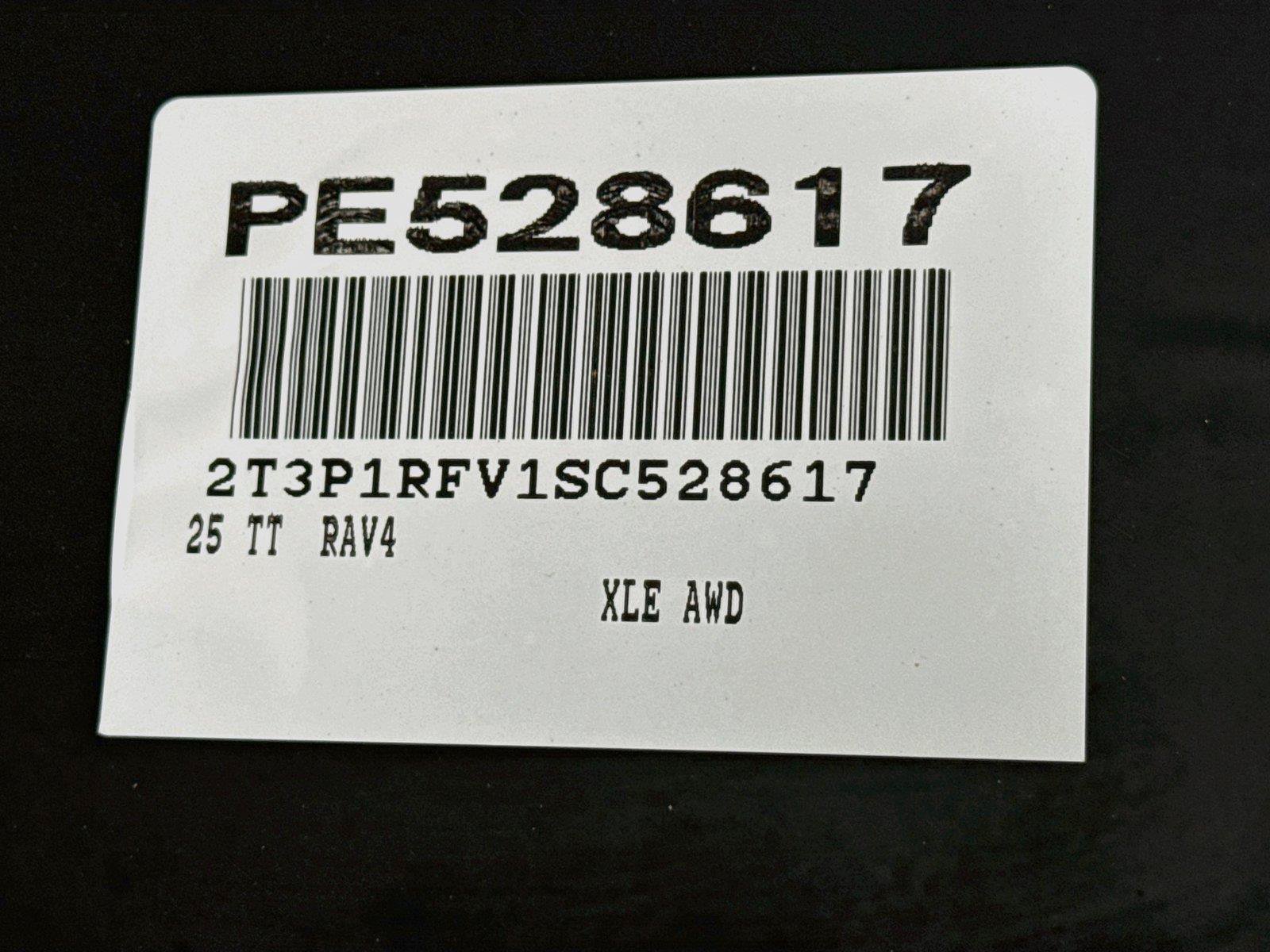 Certified 2025 Toyota RAV4 XLE AWD/4WD image 45
