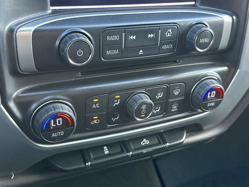 Used 2017 GMC Sierra 1500 SLE w/ SLE Value Package image 27