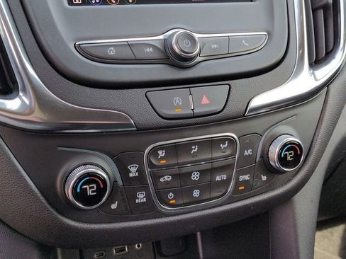 Used 2024 Chevrolet Equinox LT image 21