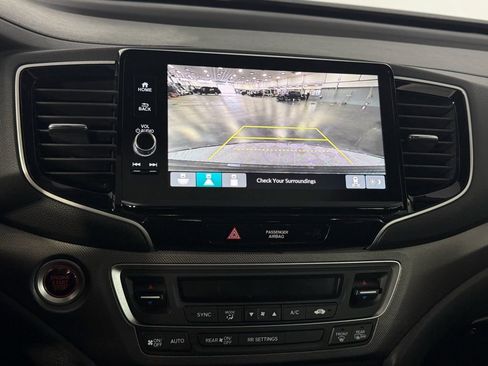 Used 2025 Honda Ridgeline RTL image 14