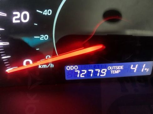 Used 2009 Toyota Camry LE image 14