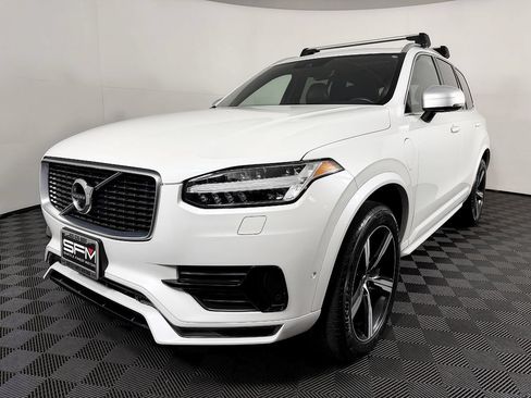 Used 2016 Volvo XC90 T8 R-Design w/ Vision Package AWD/4WD image 3