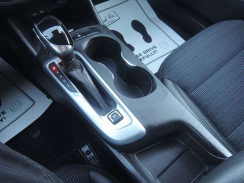 Used 2024 Buick Envista Preferred w/ Convenience I Package image 20