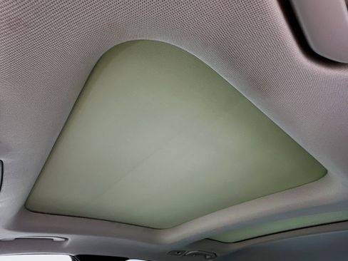 Used 2016 Mercedes-Benz GLC 300 4MATIC image 26