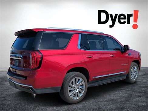 Certified 2021 GMC Yukon SLT w/ SLT Premium Package image 3