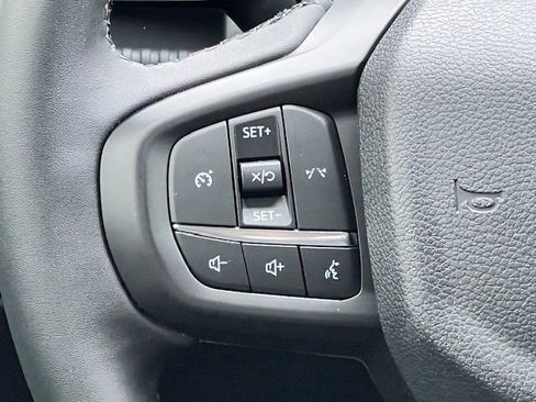 New 2025 Ford Ranger XLT w/ Equipment Group 301A High image 39