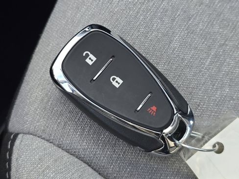 Used 2022 Chevrolet Equinox LS w/ LPO, Floor Liner Package image 30