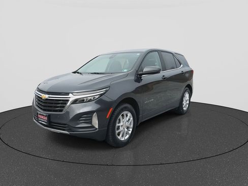 Used 2023 Chevrolet Equinox LT image 4