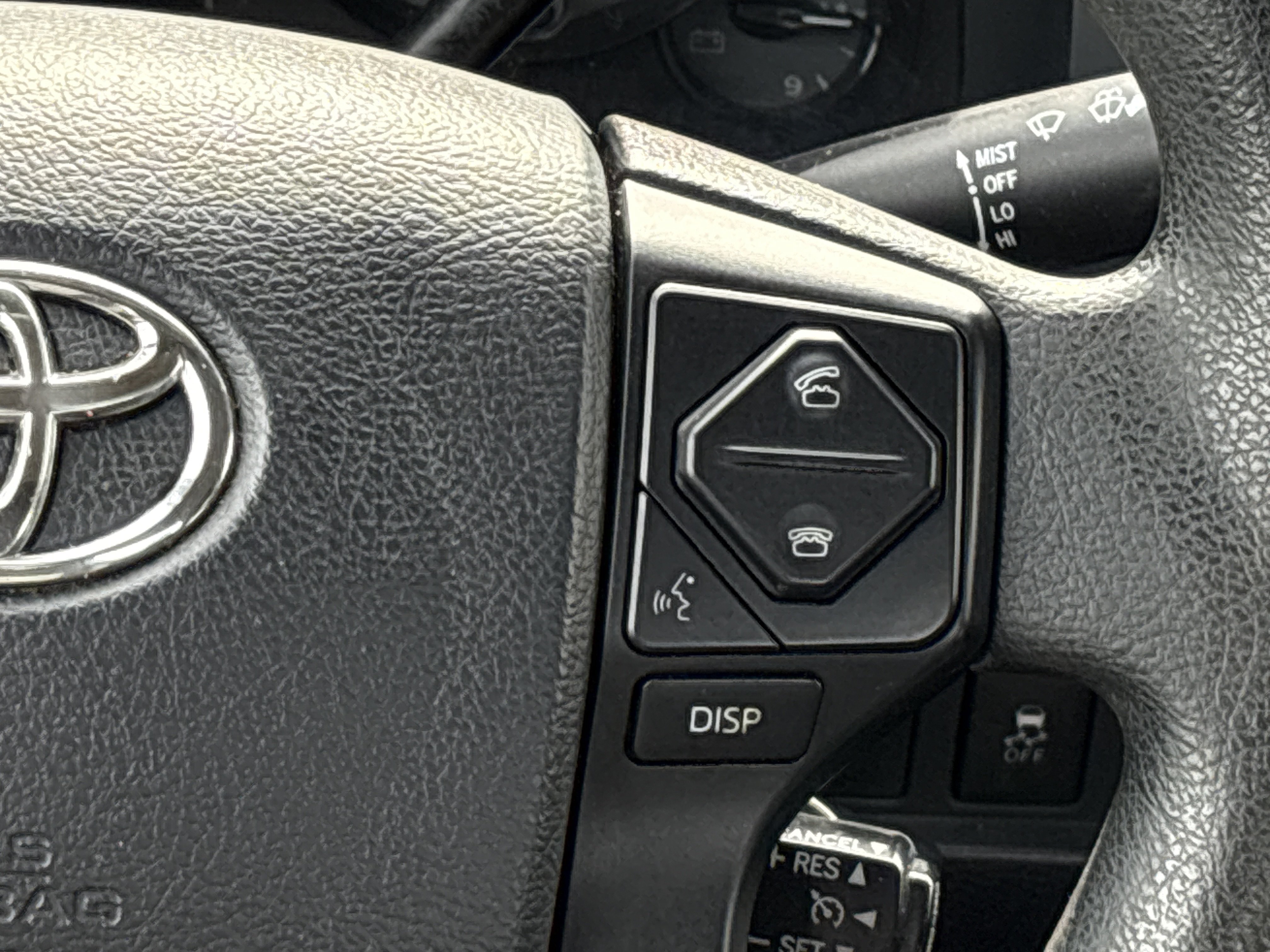 Used 2017 Toyota Tundra SR AWD/4WD image 22