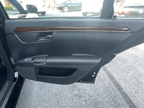 Used 2007 Mercedes-Benz S 550 image 26