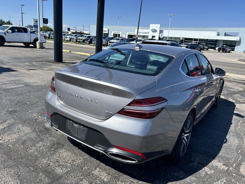 Used 2026 Genesis G70 2.5T AWD/4WD image 5