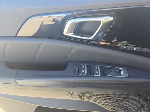 New 2026 Kia Carnival SX Prestige image 9