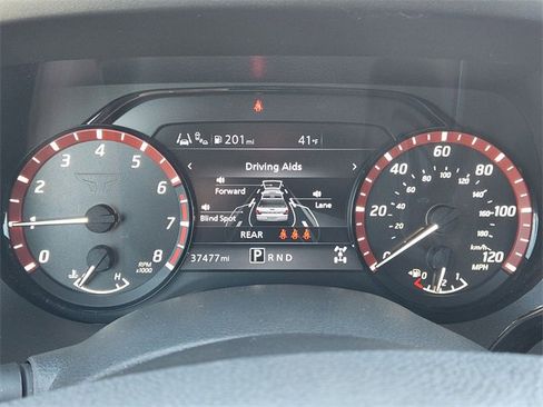 Used 2024 Nissan Titan PRO-4X w/ Pro-4x Convenience Package image 18