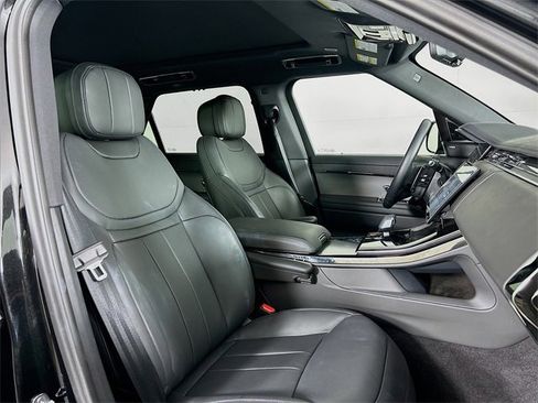 Used 2025 Land Rover Range Rover Sport SE image 27