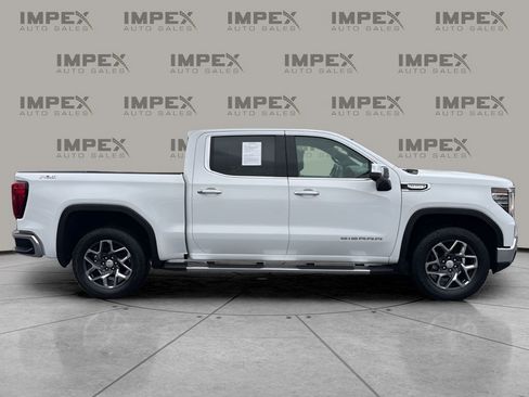 Used 2025 GMC Sierra 1500 SLT image 6