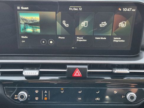 New 2026 Kia Sportage LX image 13