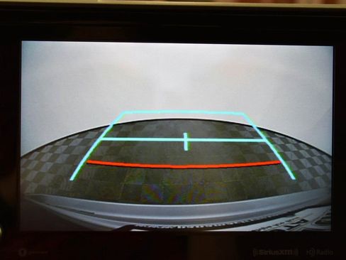 Certified 2022 Toyota Highlander LE image 29