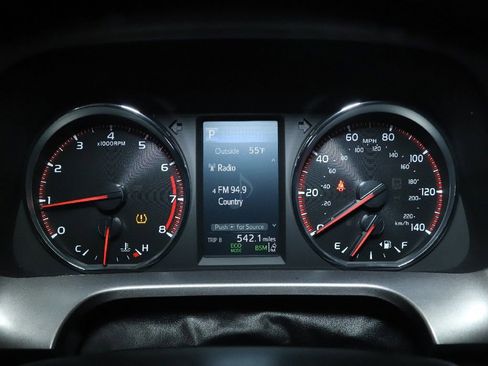 Used 2017 Toyota RAV4 SE w/ Power Extra Value Package AWD/4WD image 27