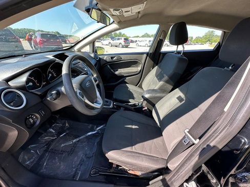 Used 2019 Ford Fiesta SE FWD image 11