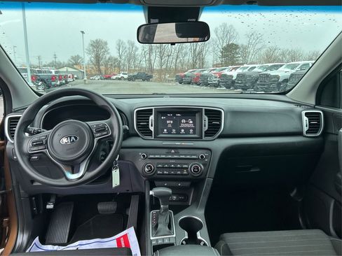 Used 2018 Kia Sportage LX w/ LX Popular Package image 25