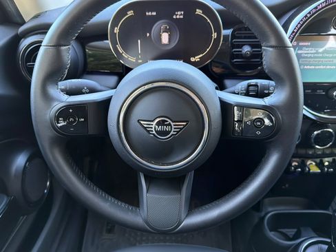 Used 2023 MINI Cooper SE FWD image 18