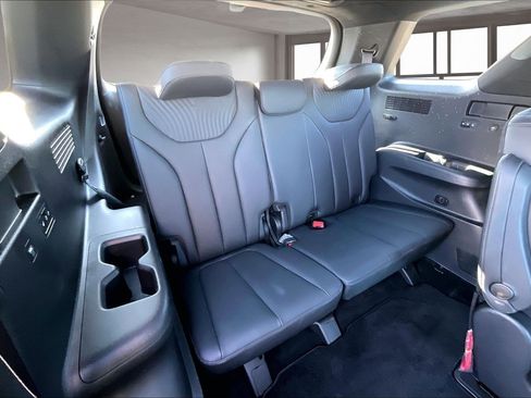 Used 2024 Hyundai Palisade Calligraphy image 26