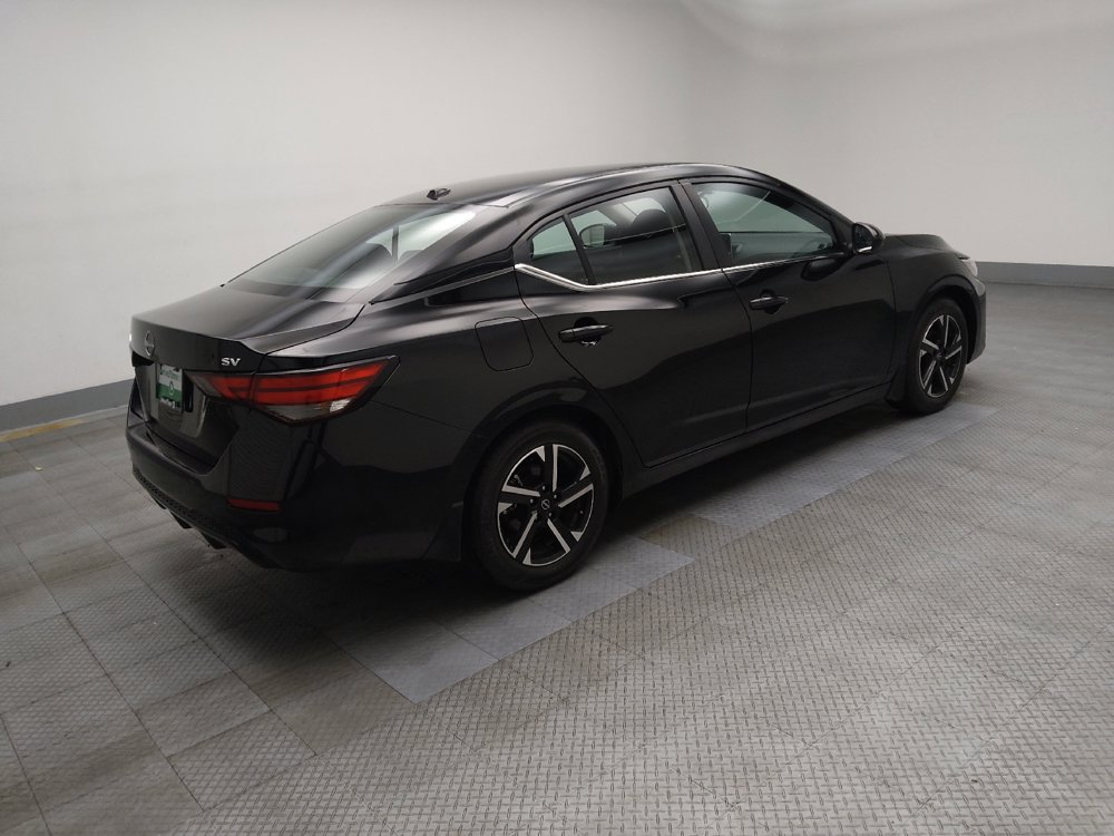 Used 2024 Nissan Sentra SV FWD image 10