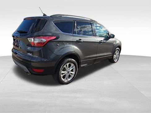 Used 2018 Ford Escape SEL image 8