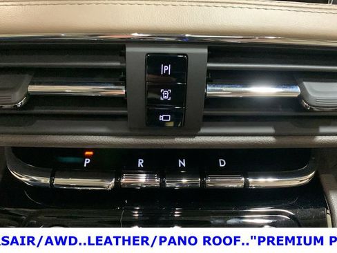 Used 2022 Lincoln Corsair AWD w/ Premium Package image 40