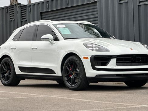 Used 2023 Porsche Macan S image 10