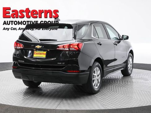 Used 2023 Chevrolet Equinox LT image 5