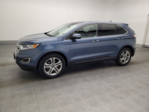 Used 2018 Ford Edge Titanium image 2