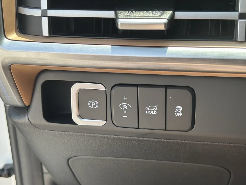 New 2027 Hyundai Santa Fe Calligraphy FWD image 31