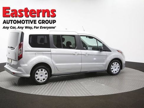 Used 2022 Ford Transit Connect XLT FWD image 40