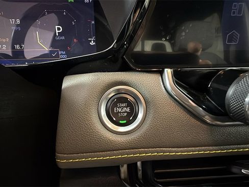 Used 2024 Chevrolet Colorado ZR2 w/ Technology Package image 22