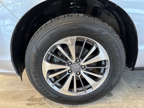 Used 2018 Acura RDX AWD w/ Advance Package image 19